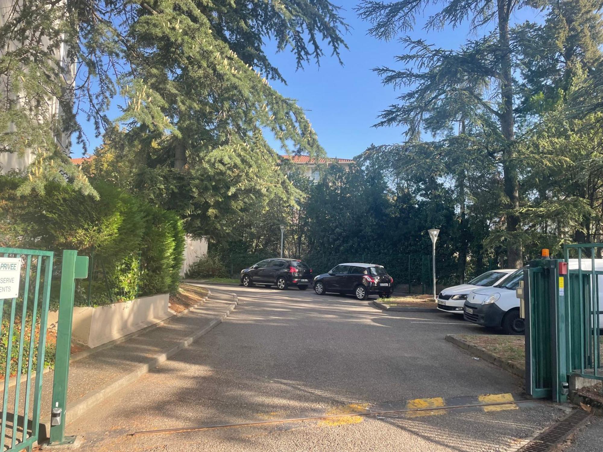 City & Cosy, Lyon Charcot- Wifi - Lave Linge - Balcon - Parking Exterior foto